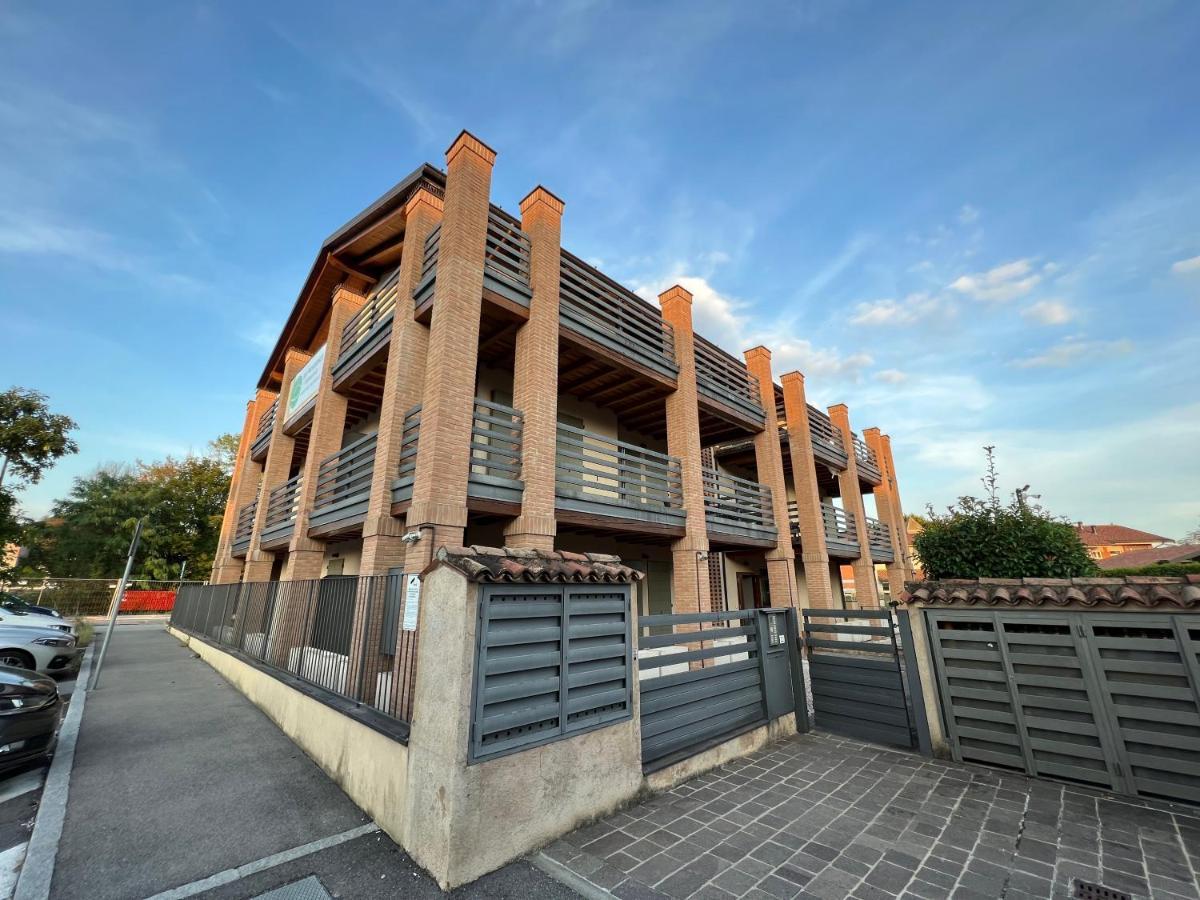 Bes Residence Bergamo Polaresco 외부 사진